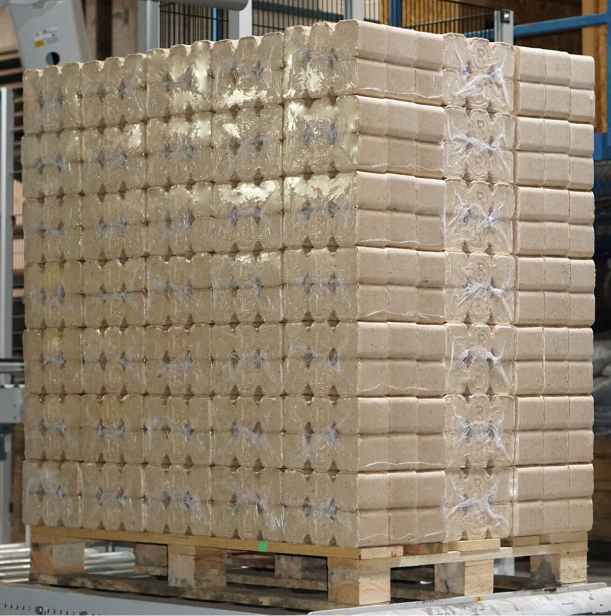 Premium Holzbriketts aus brandenburgischer Produktion, Ansicht 5
