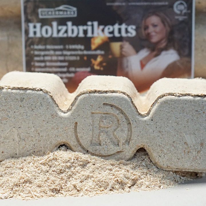 Premium Holzbriketts aus brandenburgischer Produktion