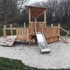 Spielanlage „Bullerbü“ mit Edelstahlrutsche, Ansicht 3