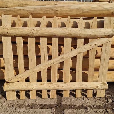 Staketenzaun Tor Standard aus Robinien Holz, Ansicht 3
